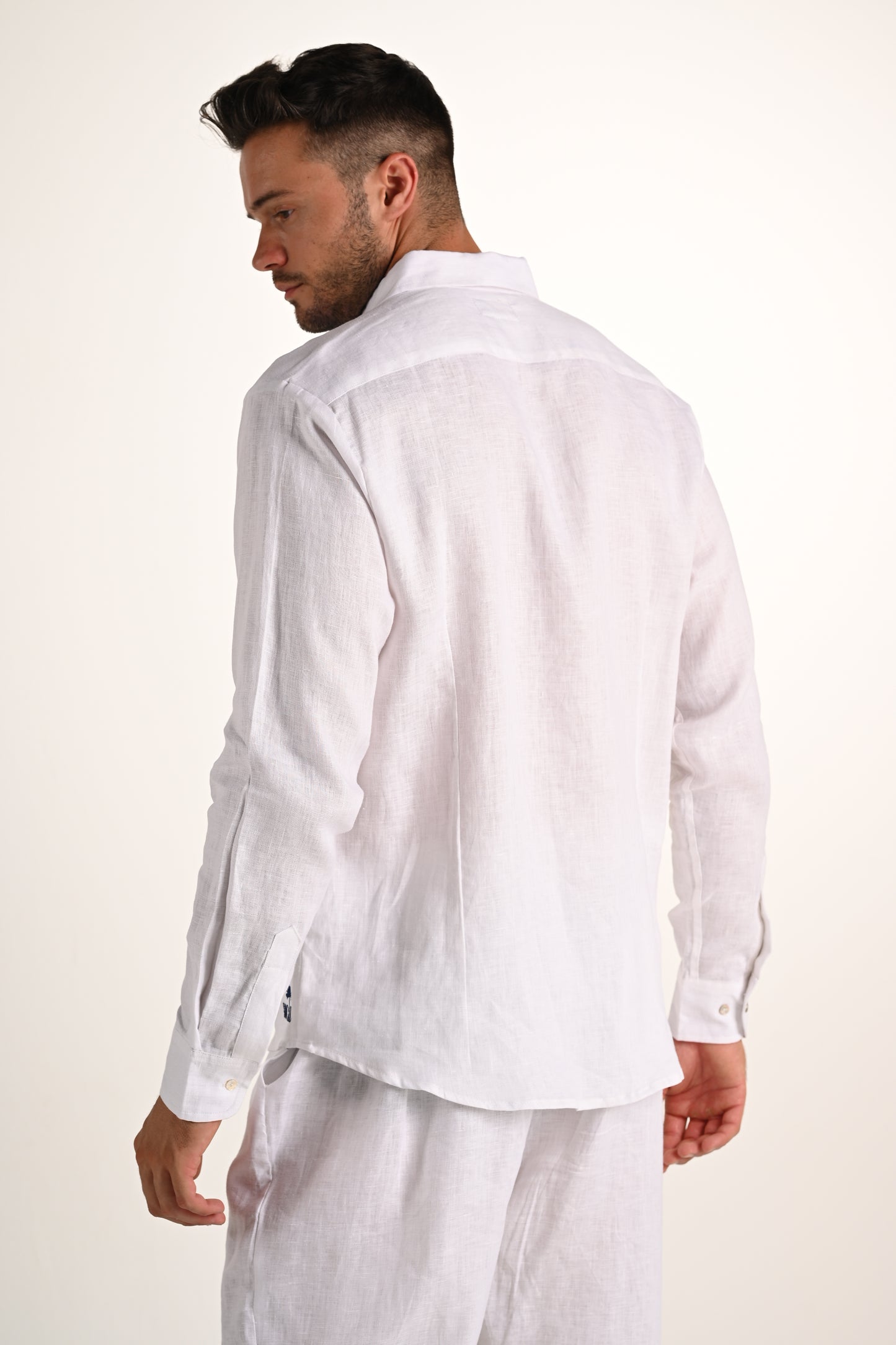 Linen - White